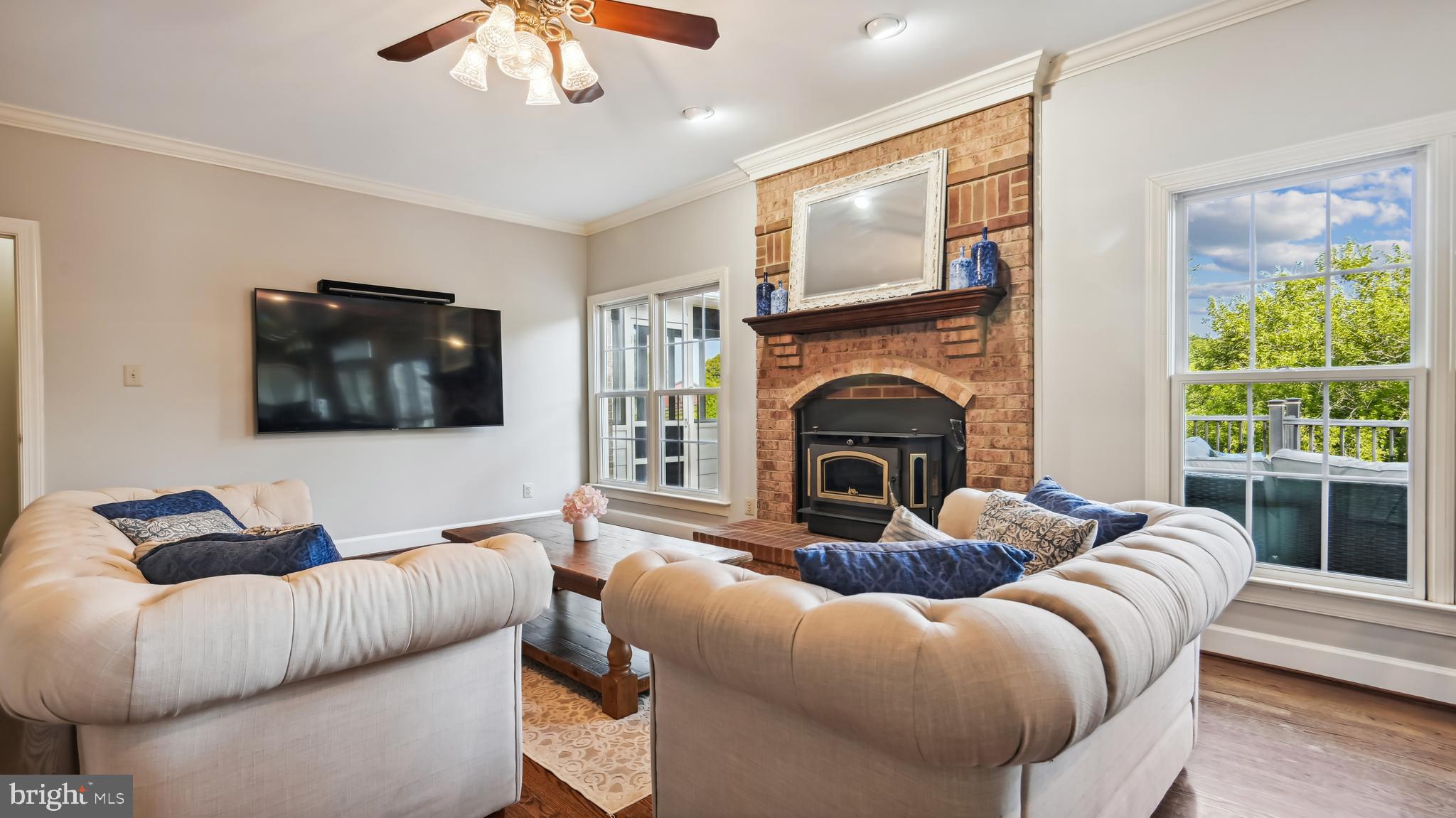 16115 Hamilton Station Road Waterford, VA 20197 - Photo 15 of 65 Family Room Off Kitchen