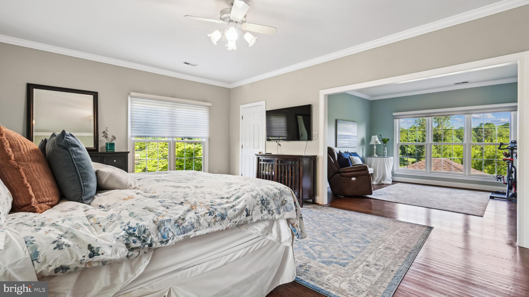 16115 Hamilton Station Road Waterford, VA 20197 - Photo 26 of 65 Primary Bedroom