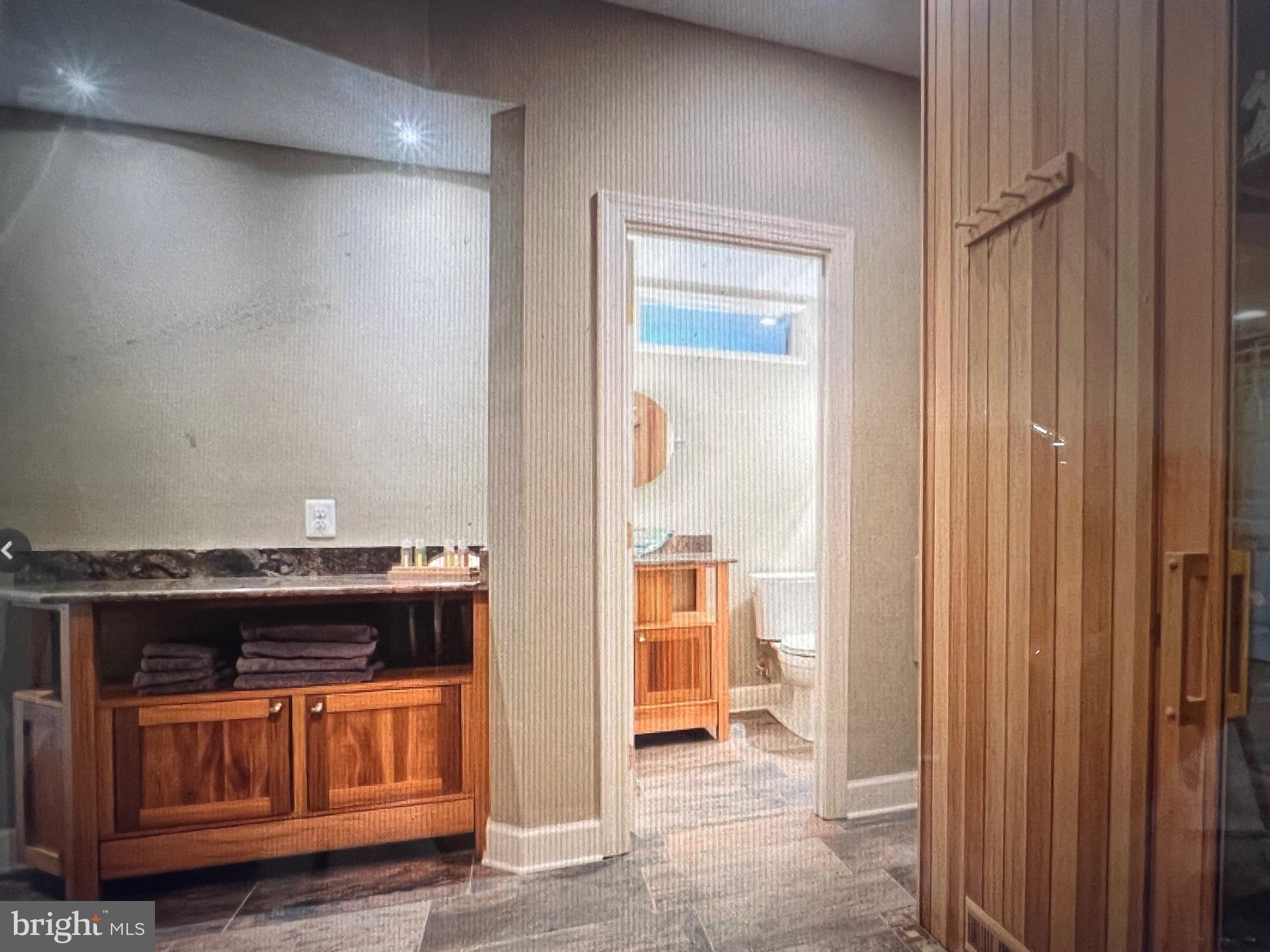 16115 Hamilton Station Road Waterford, VA 20197 - Photo 39 of 65 Sauna/Full Bath