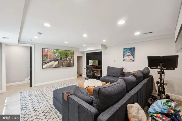 $2,250,000 | 407 Independence Avenue Southeast, Washington, DC 20003
