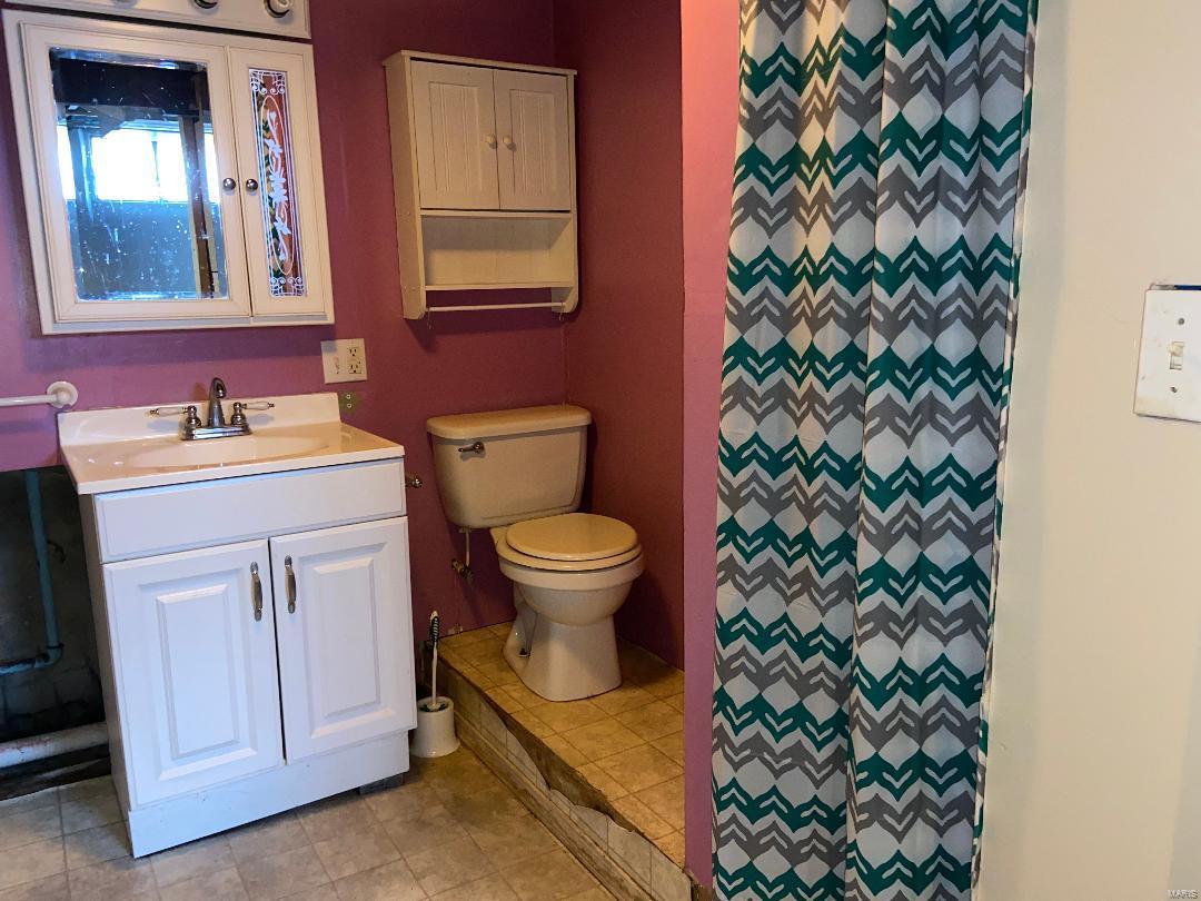316 North Maple Avenue Roxana, IL 62084 - Photo 13 of 17