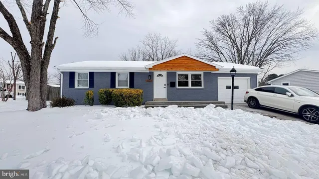 $3,000 | 13223 Hawthorn Lane, Woodbridge, VA 22193