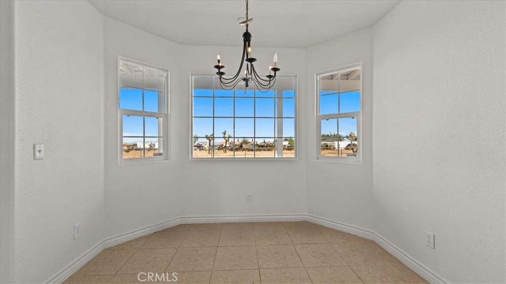 7536 Sunset Road Phelan, CA 92371 - Photo 11 of 40 a view of kitchen and window