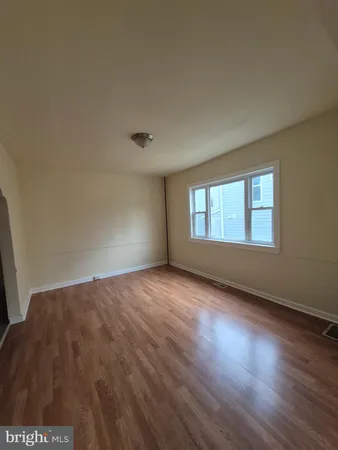 $1,500 | 1245 Empire Avenue, Unit 1, Camden, NJ 08103