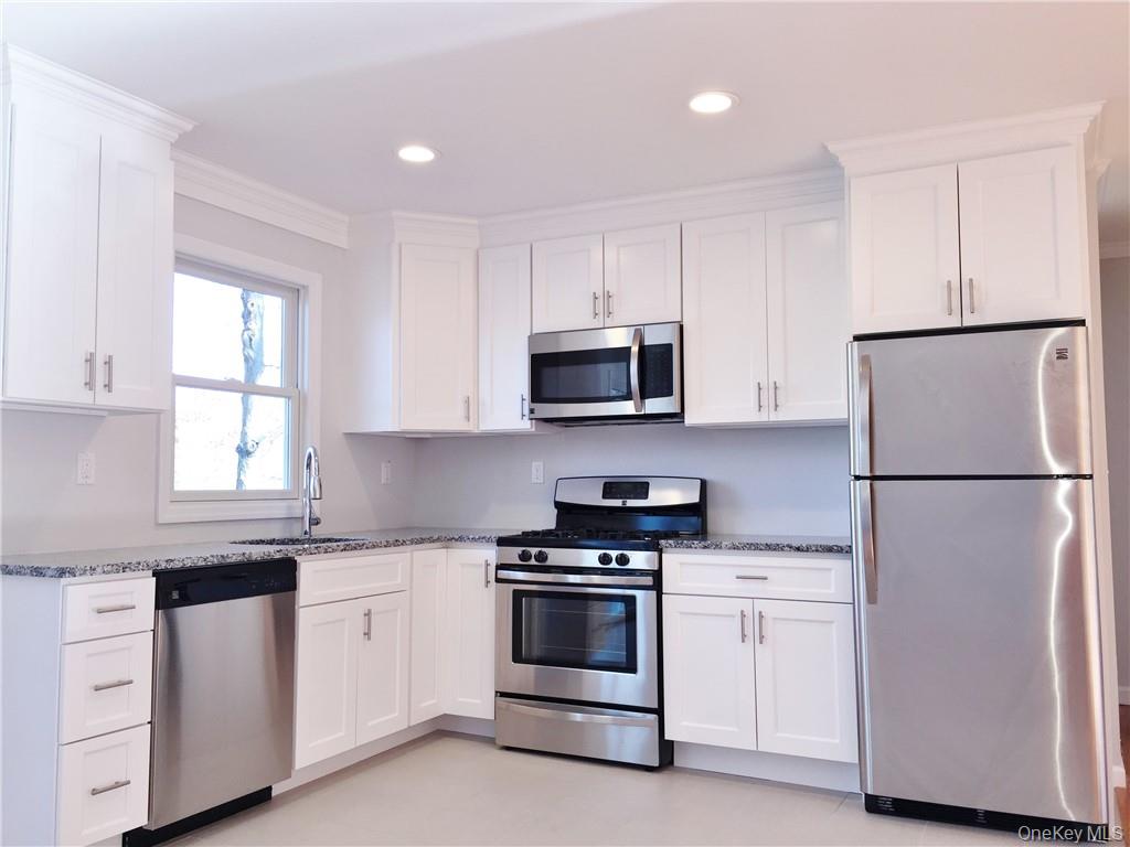155 Shear Hill Road Mahopac, NY 10541 - Photo 3 of 25