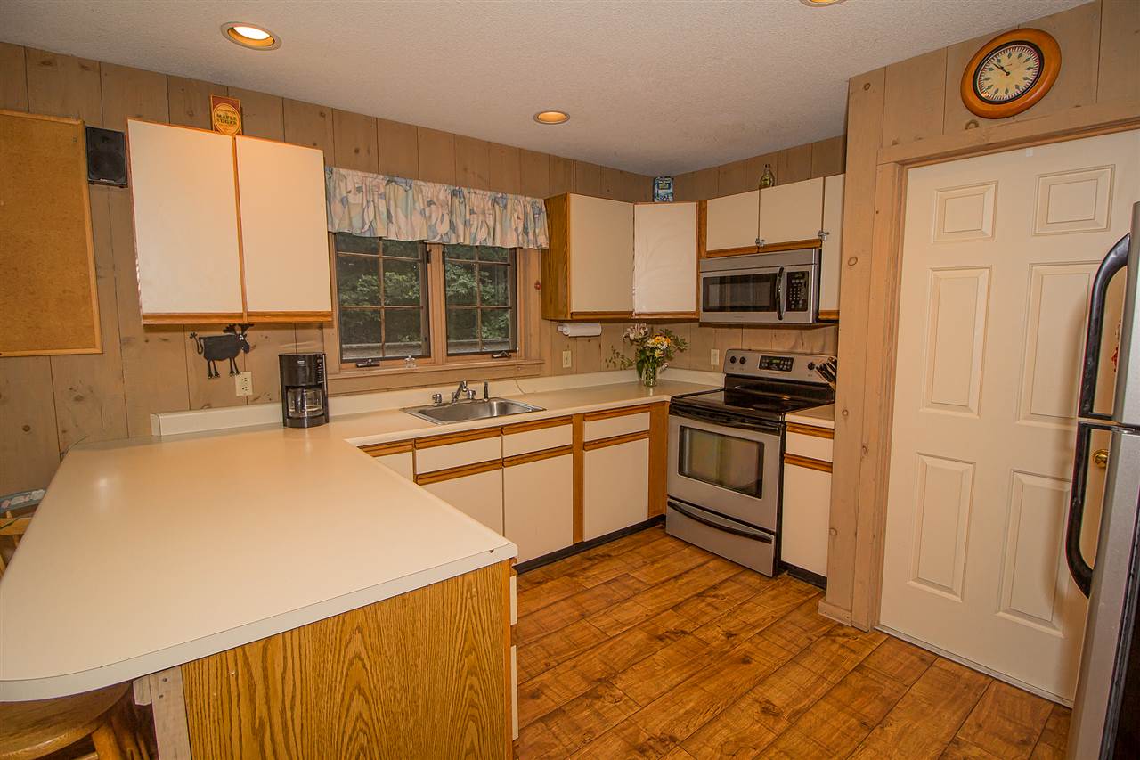 299 Chimney Hill Road Wilmington, VT 05363 - Photo 3 of 12 Gallery Image 3