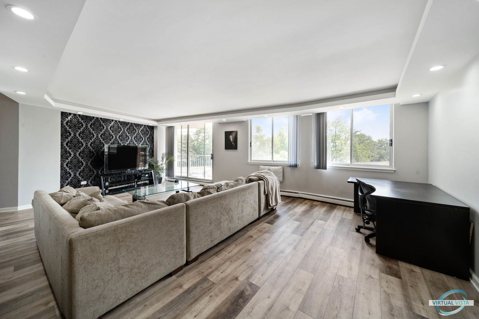 20 North Tower Road, Unit 2A Oak Brook, IL 60523 - Photo 12 of 21