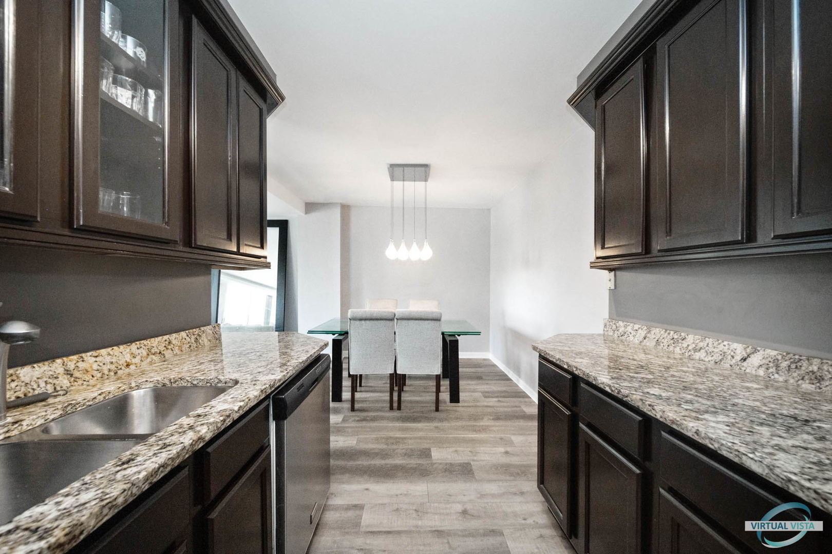 20 North Tower Road, Unit 2A Oak Brook, IL 60523 - Photo 4 of 21