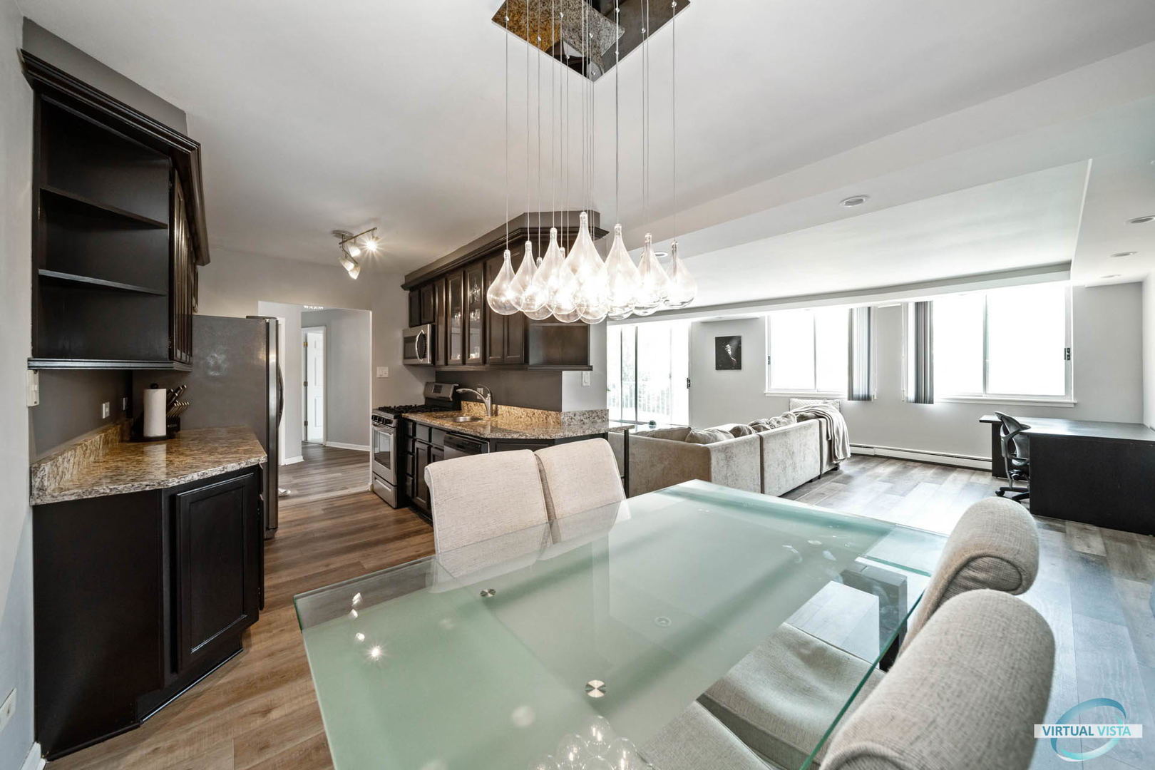 20 North Tower Road, Unit 2A Oak Brook, IL 60523 - Photo 6 of 21