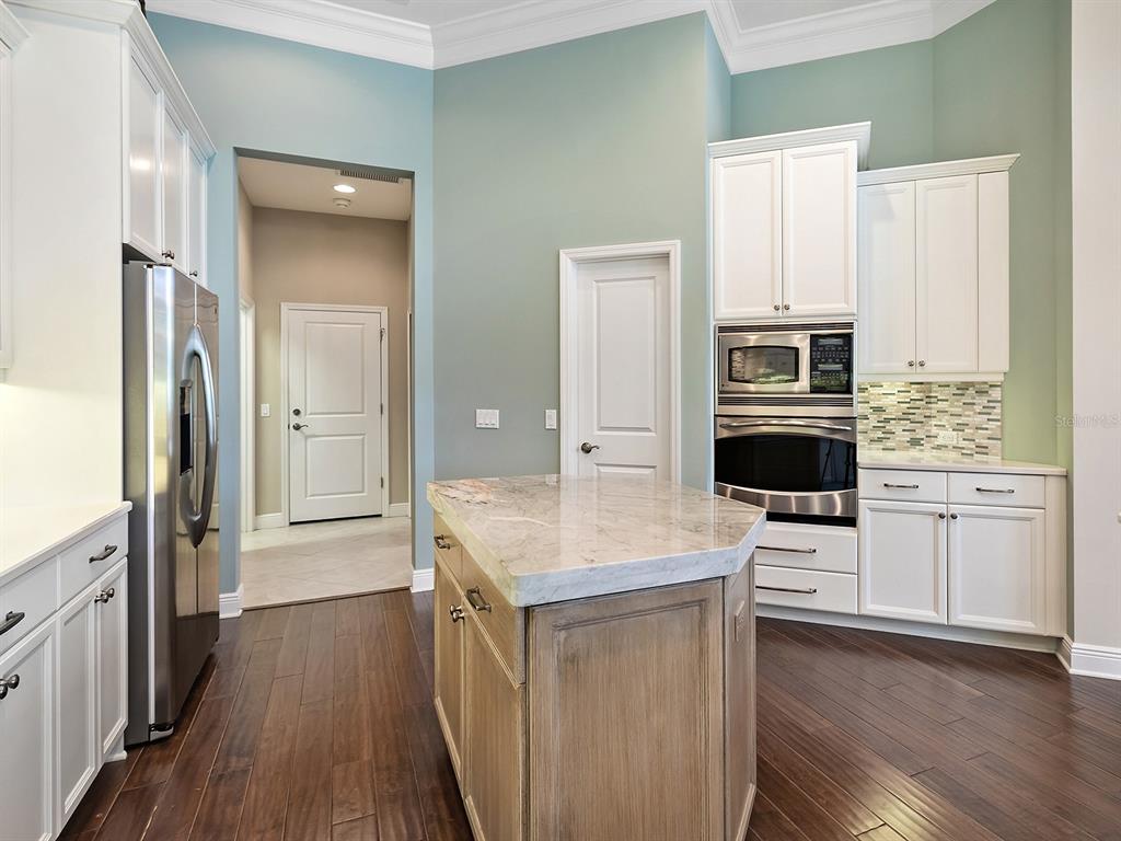 15207 Camargo Place Lakewood Ranch, FL 34202 - Photo 31 of 96