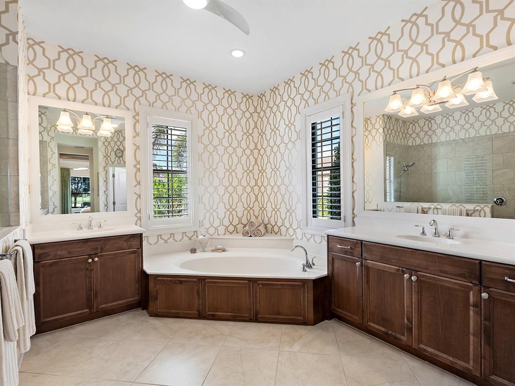 15207 Camargo Place Lakewood Ranch, FL 34202 - Photo 48 of 96