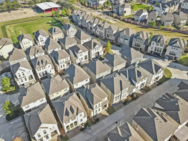 $470,000 | 4007 Centre Valley Lane, Houston, TX 77043