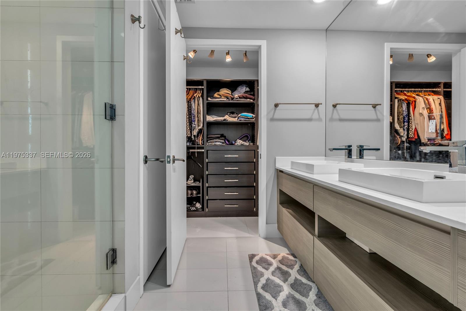 460 Northeast 28th Street, Unit 1708 Miami, FL 33137 - Photo 37 of 56