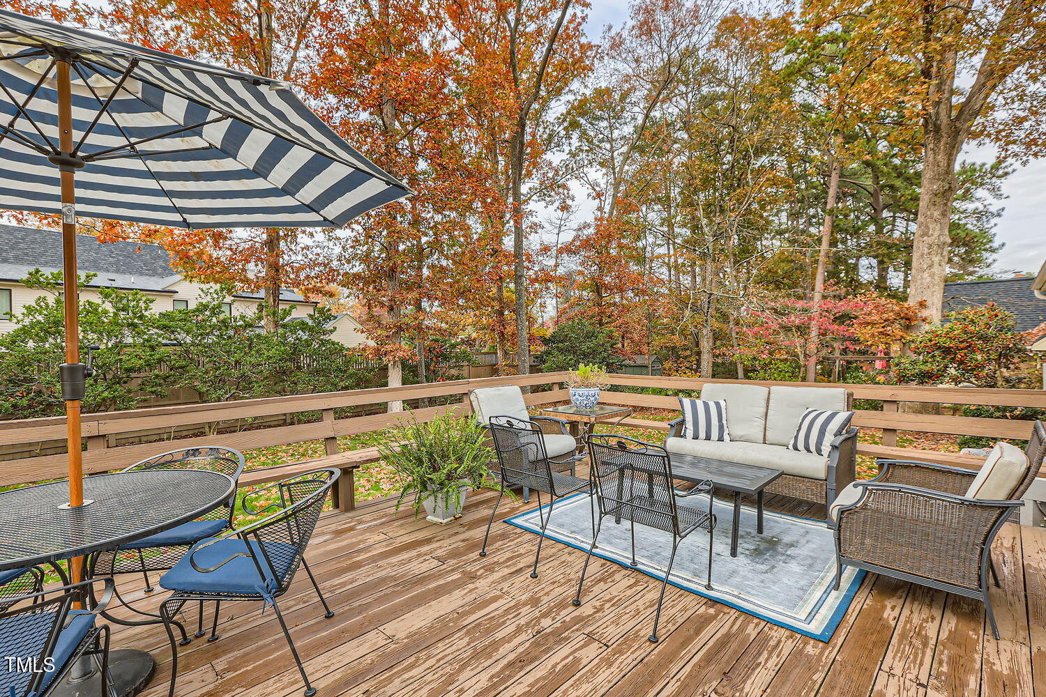 212 Sampson Street Raleigh, NC 27609 - Photo 5 of 27 212 Sampson Street - Web Quality - 025 -