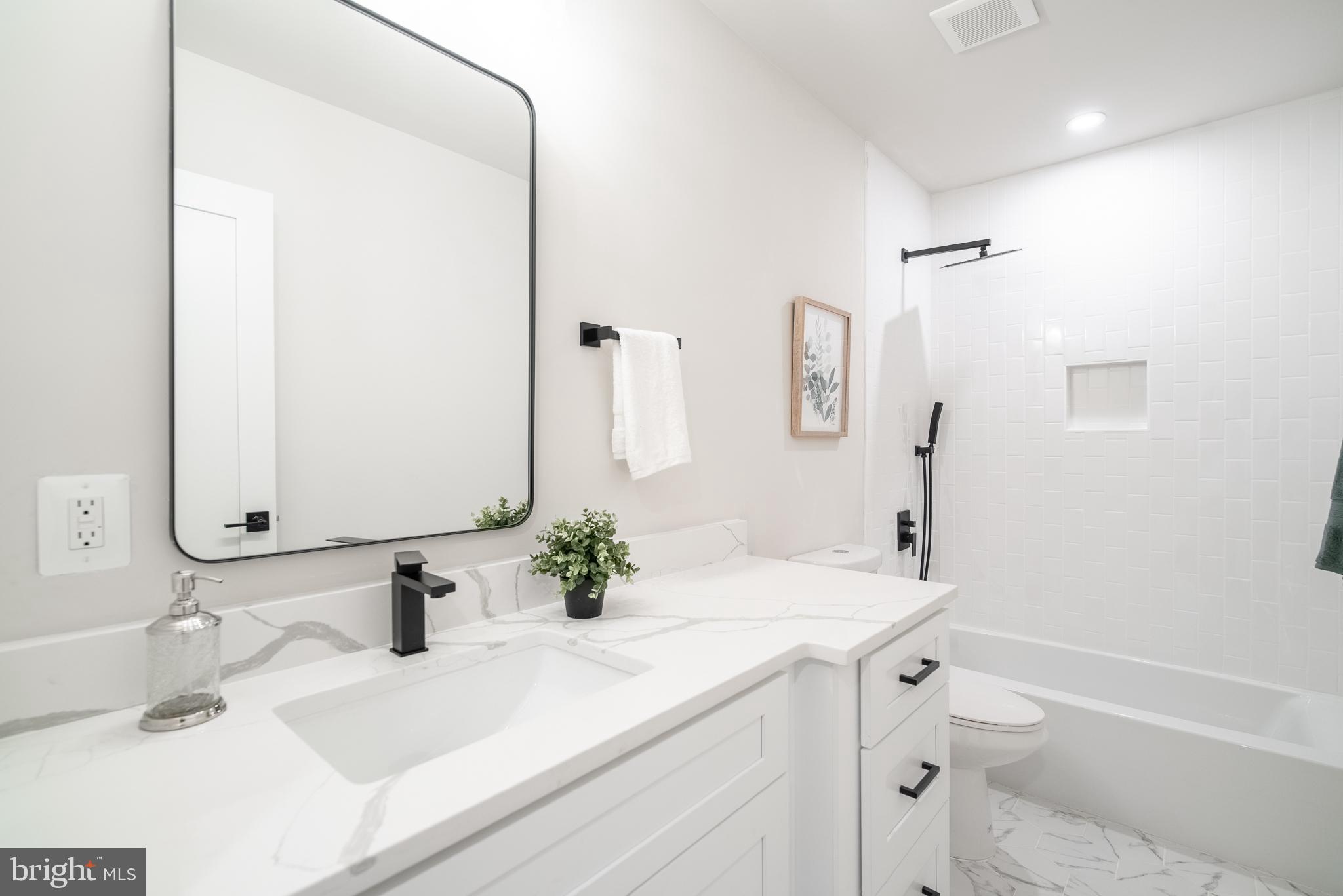 755 Columbia Road Northwest, Unit 1 Washington, DC 20001 - Photo 18 of 18 Gallery Image 18