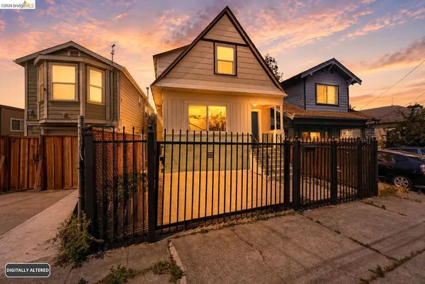 $479,000 | 2217 East 24th Street, Oakland, CA 94606