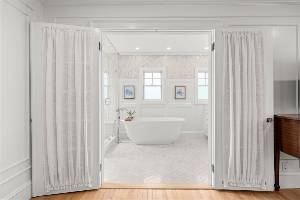 3 Essex Road Belmont, MA 02478 - Photo 20 of 40