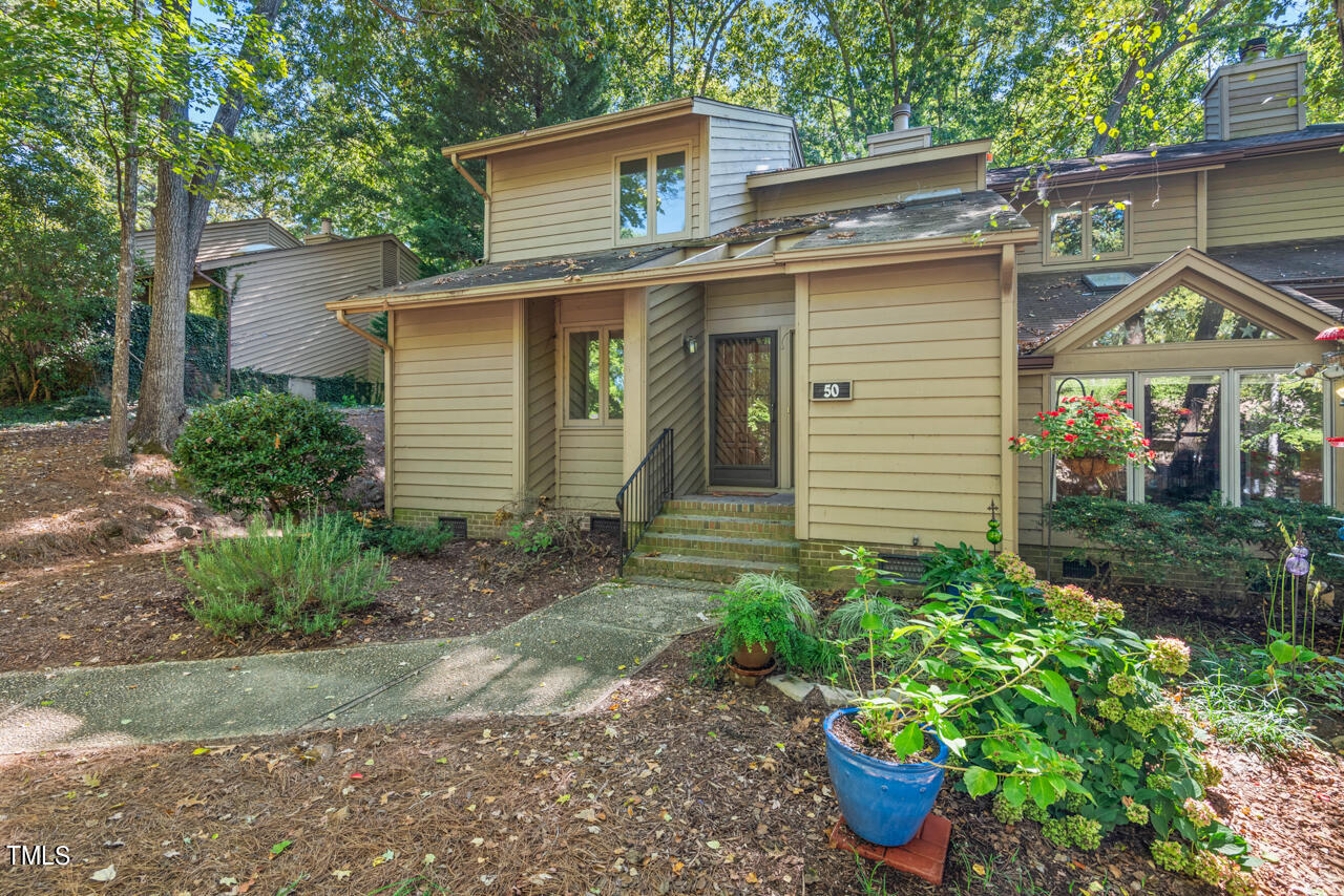 50 Stoneridge Road Durham, NC 27705 - Photo 2 of 40 02