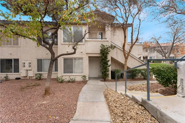 $1,440 | 3160 Tarpon, Unit 102, Las Vegas, NV 89120