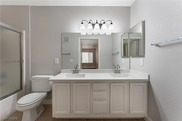 $1,440 | 3160 Tarpon, Unit 102, Las Vegas, NV 89120