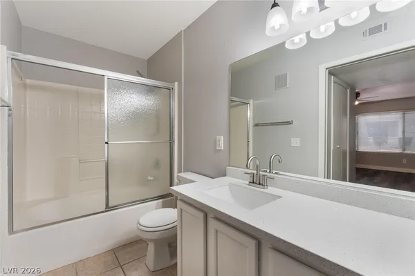 $1,440 | 3160 Tarpon, Unit 102, Las Vegas, NV 89120