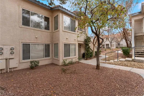 $1,440 | 3160 Tarpon, Unit 102, Las Vegas, NV 89120