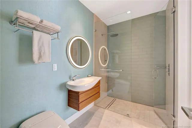 $14,995,000 | 6900 Southeast Harbor Circle, Stuart, FL 34996