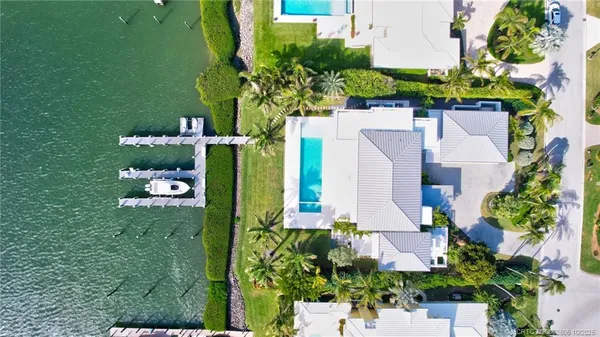 $12,500,000 | 6900 Southeast Harbor Circle, Stuart, FL 34996