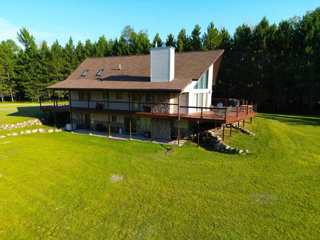 $649,000 | 65997 Great River Road, Jacobson, MN 55752