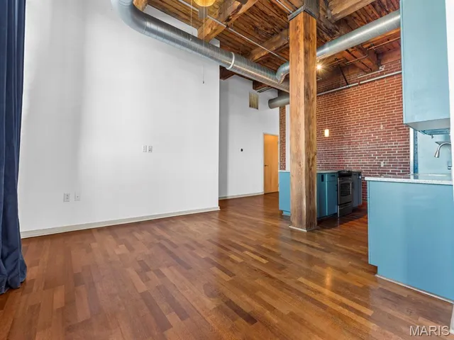 $185,000 | 721 North 17th Street, Unit 203, St. Louis, MO 63103