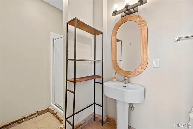 $195,000 | 721 North 17th Street, Unit 203, St. Louis, MO 63103