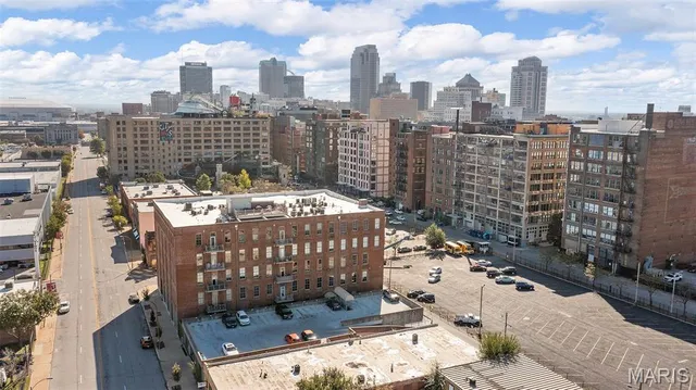 $195,000 | 721 North 17th Street, Unit 203, St. Louis, MO 63103