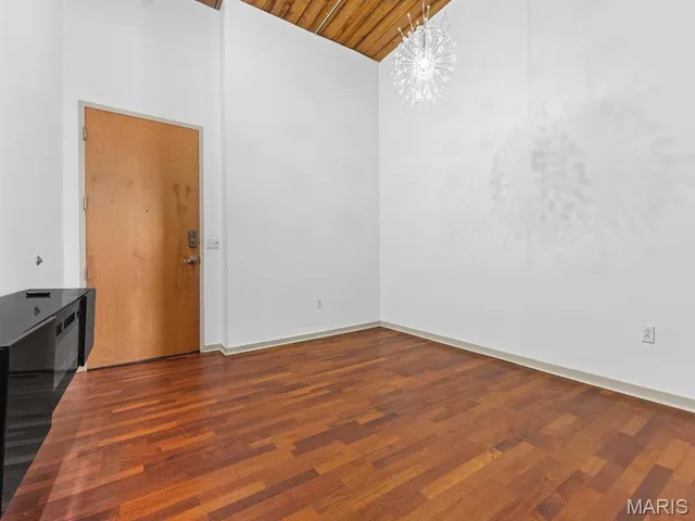 $185,000 | 721 North 17th Street, Unit 203, St. Louis, MO 63103