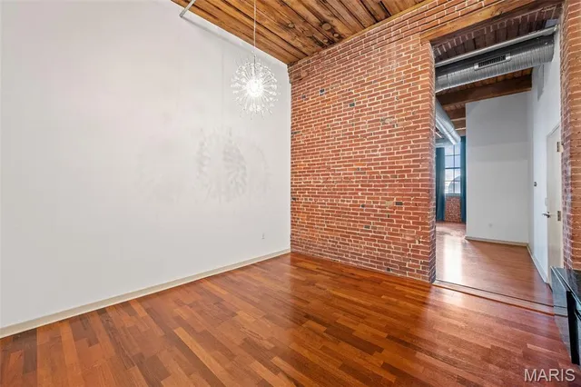 $195,000 | 721 North 17th Street, Unit 203, St. Louis, MO 63103