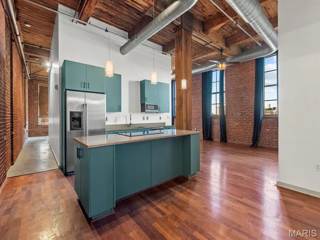 $185,000 | 721 North 17th Street, Unit 203, St. Louis, MO 63103