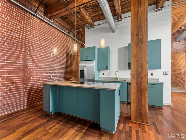 $185,000 | 721 North 17th Street, Unit 203, St. Louis, MO 63103