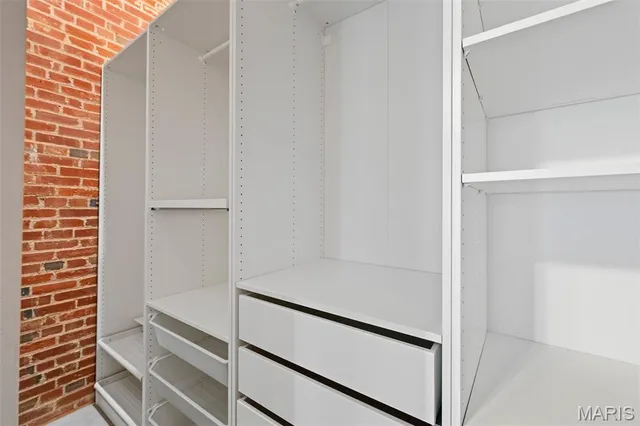 $195,000 | 721 North 17th Street, Unit 203, St. Louis, MO 63103