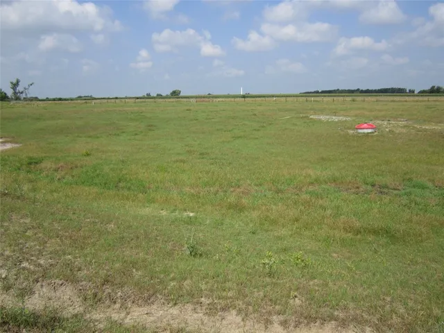 $440,020 | 1602 County Road 470, Coupland, TX 78615
