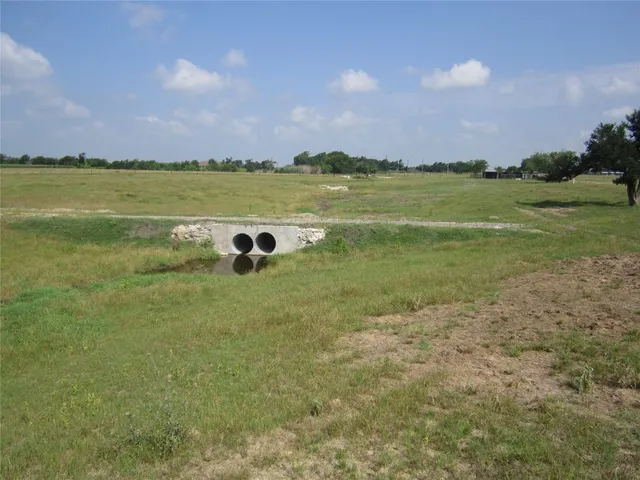 $440,020 | 1602 County Road 470, Coupland, TX 78615