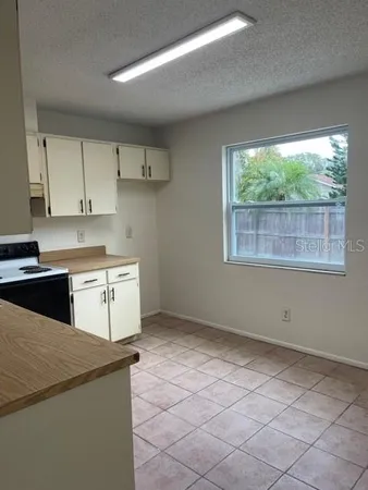 $1,795 | 3145 Huron Avenue, Unit B, Oldsmar, FL 34677