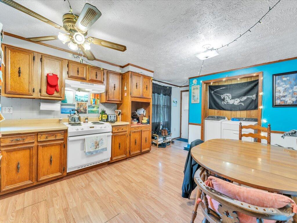 4072 The Great Road Fieldale, VA 24089 - Photo 14 of 36 14-MIB08155