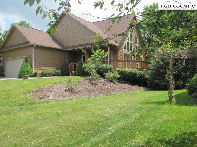 114 Rabbit Run Banner Elk, NC 28604 - Photo 1 of 46 Gallery Image 1
