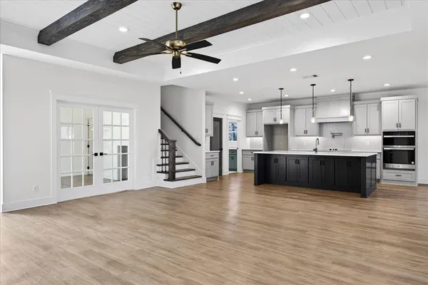 $575,000 | 114 Castlewood Road, Enchanted Oaks, TX 75156