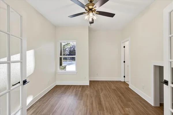 $575,000 | 114 Castlewood Road, Enchanted Oaks, TX 75156