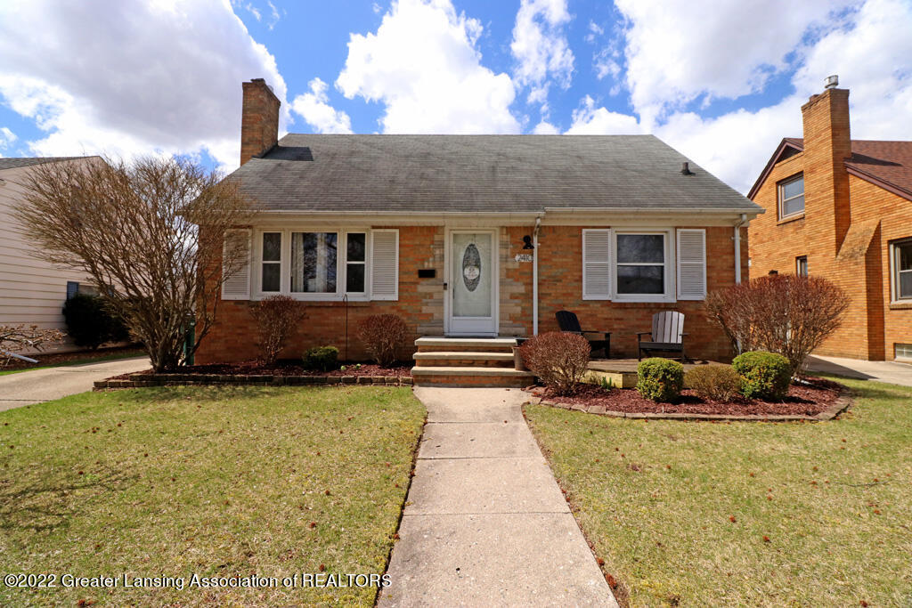 2410 Wellington Road Lansing, MI 48910 - Photo 1 of 19 1