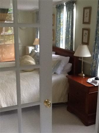 1 Turkey Shore Road Ipswich, MA 01938 - Photo 8 of 13 a view of a livingroom with furniture and windows