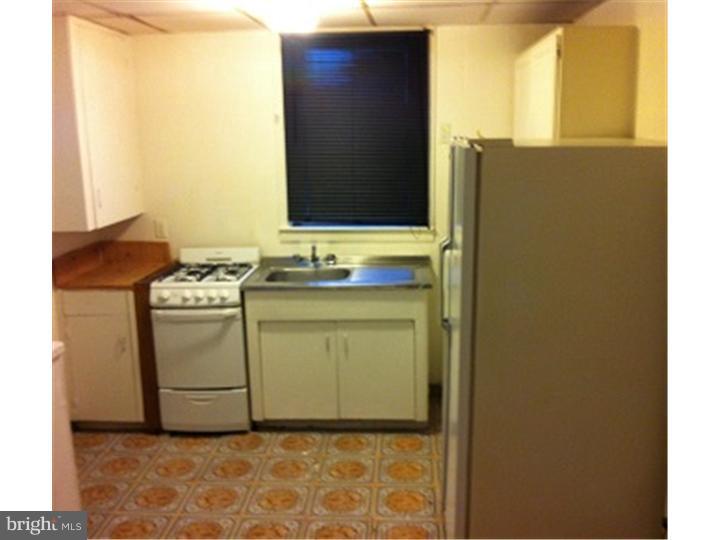 7118 Stockley Road Upper Darby, PA 19082 - Photo 6 of 15 Gallery Image 6