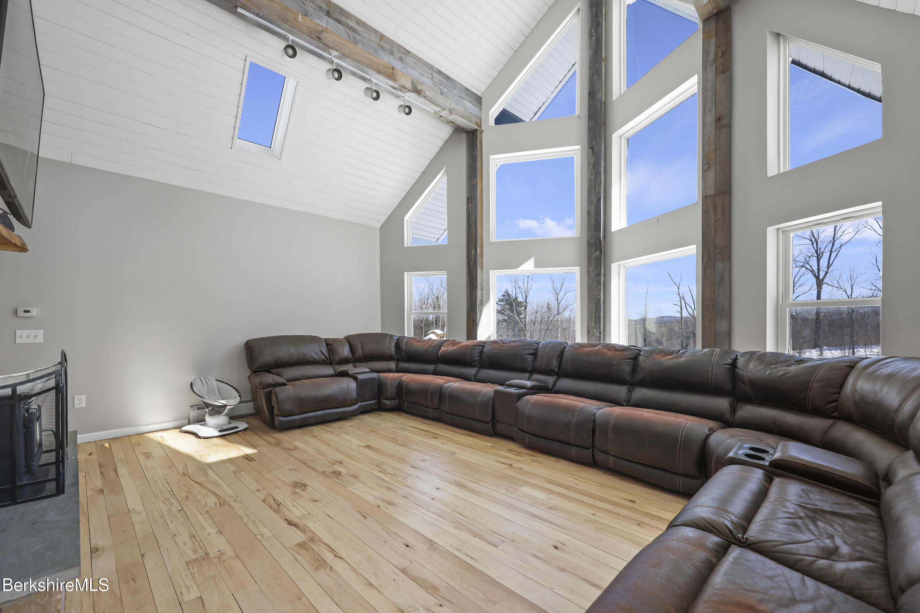 141 Griffin Hill Road Savoy, MA 01256 - Photo 26 of 75 Living Room