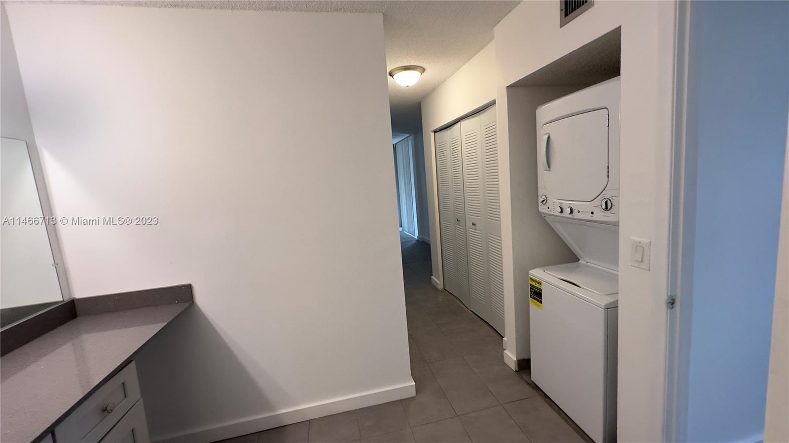 California Club Miami, FL 33179 - Photo 19 of 40