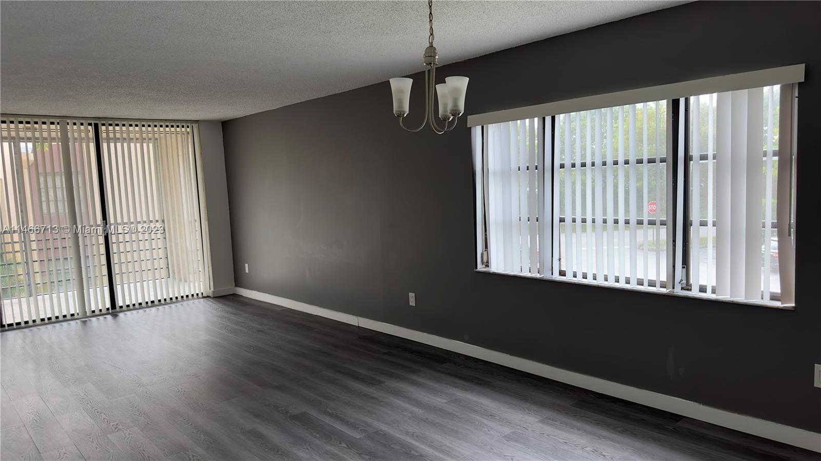 California Club Miami, FL 33179 - Photo 37 of 40